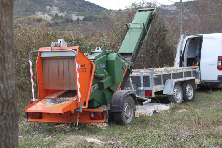 Broyeur forestier production de bois déchiqueté